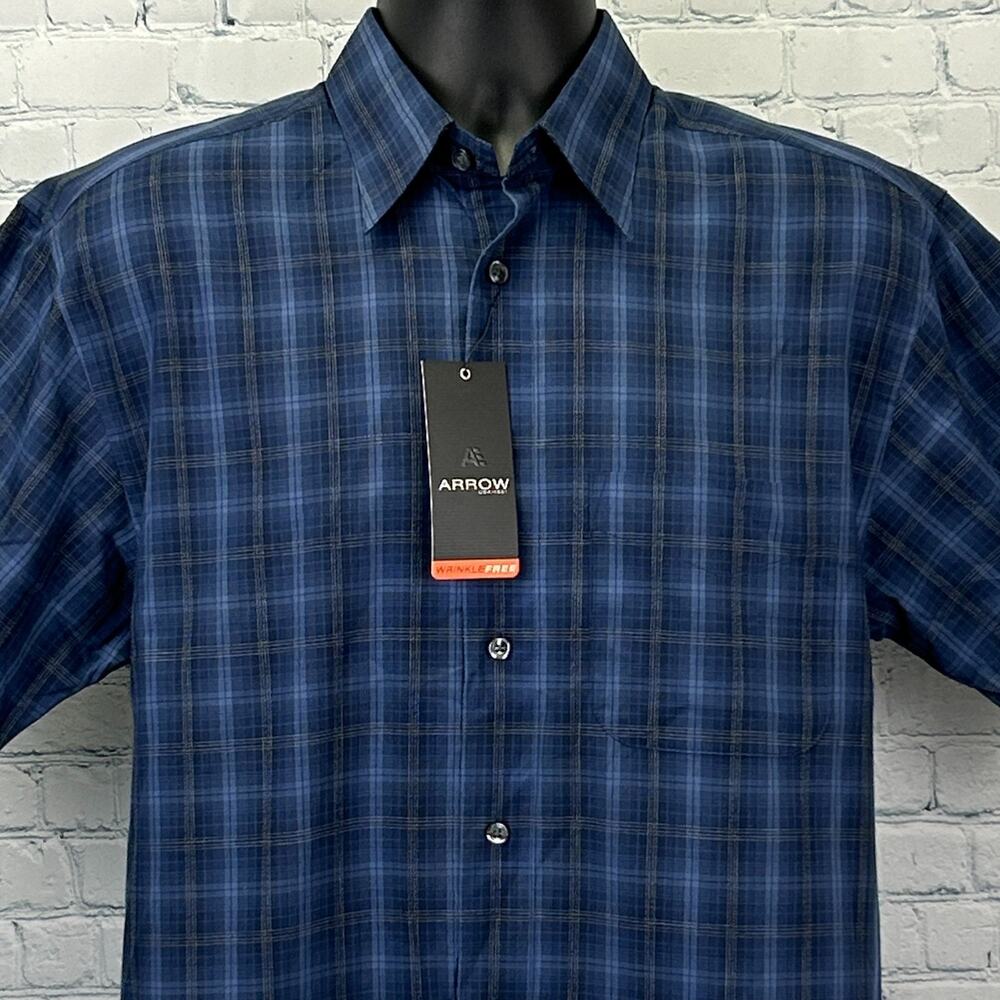Arrow Wrinkle Free Button Front Shirt Blue Plaid Pocket Short Sleeve S Small